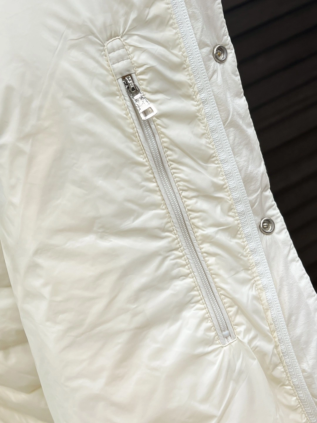 wg.luxury-- 7o9385r Down jacket white goose down 2colour item: E-F443J1834-2H